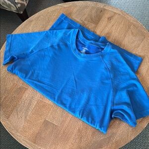 Fabletics men’s workout top